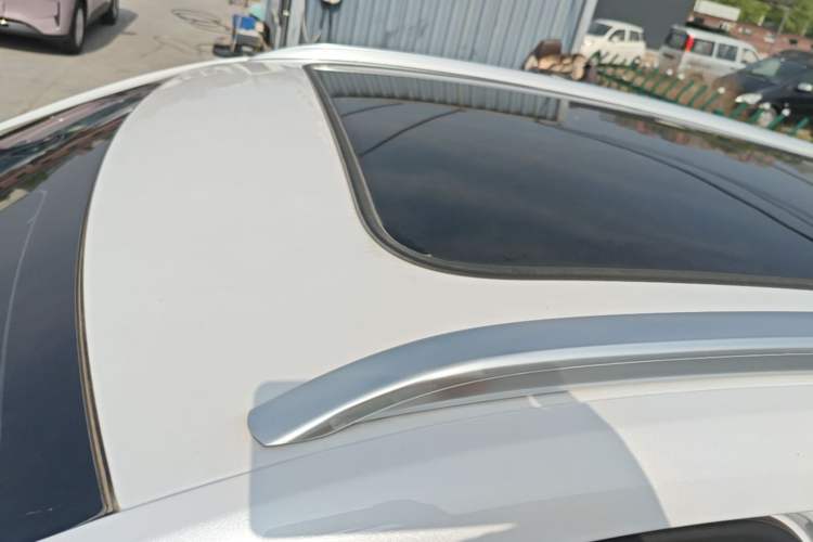 Used BYD Song PLUS New Energy 2025 DM-i 112KM Prestige Model Roof