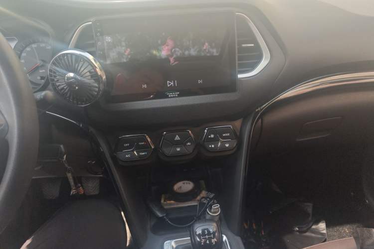 Used GAC Trumpchi GS4 2015 200T Manual Elite Edition
