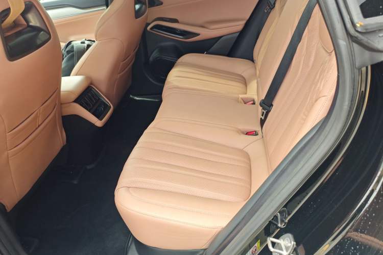 Used BYD Song L EV 2025 Intelligent Driving Version 662 km LiDAR Excellence Edition Left Rear Seat