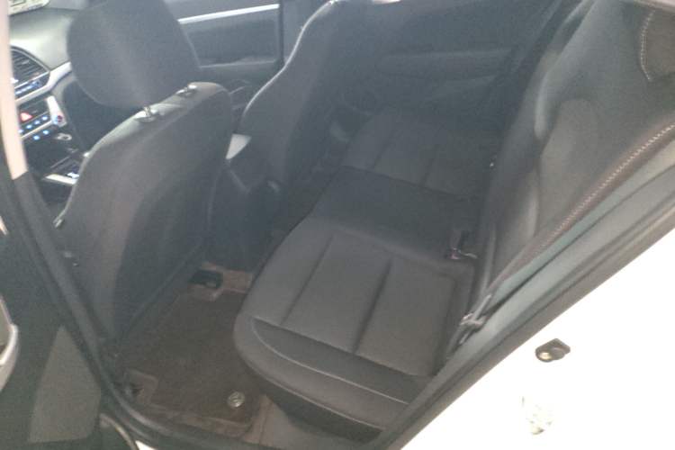 Used Hyundai Elantra (6th Generation / Lingdong) 2016 1.6L Automatic ZhiXuan – Elite Version
