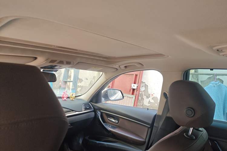 Used BMW 3 Series 2019 320Li Fashion Model
