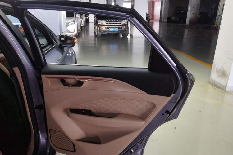 Used Geometry C 2022 Citrus C550
