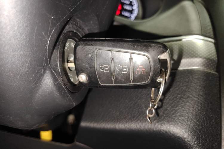 Used Haval H5 Classic 2016 Classic Edition 2.0T Manual Two-Wheel Drive Elite Model
