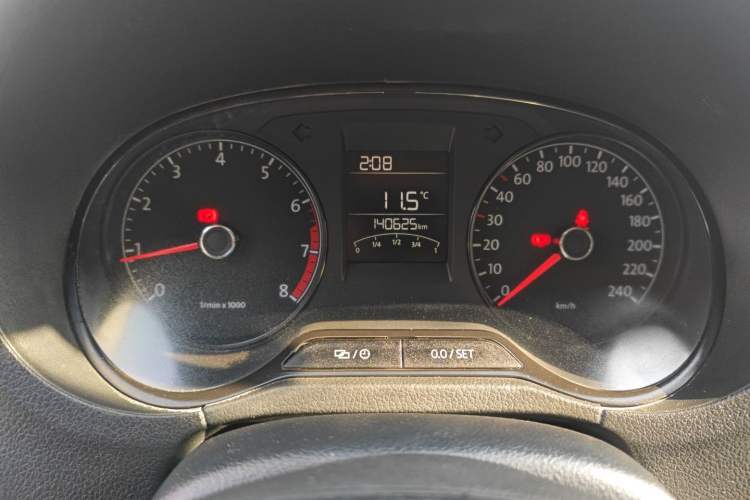 Used Volkswagen Polo 2014 1.4L Manual Fashion Edition