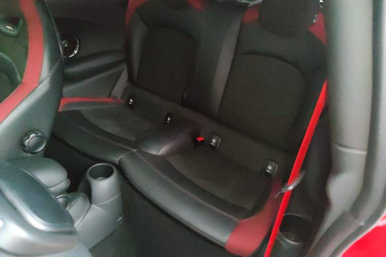 Used MINI JCW 2015 2.0T JOHN COOPER WORKS Left Rear Seat
