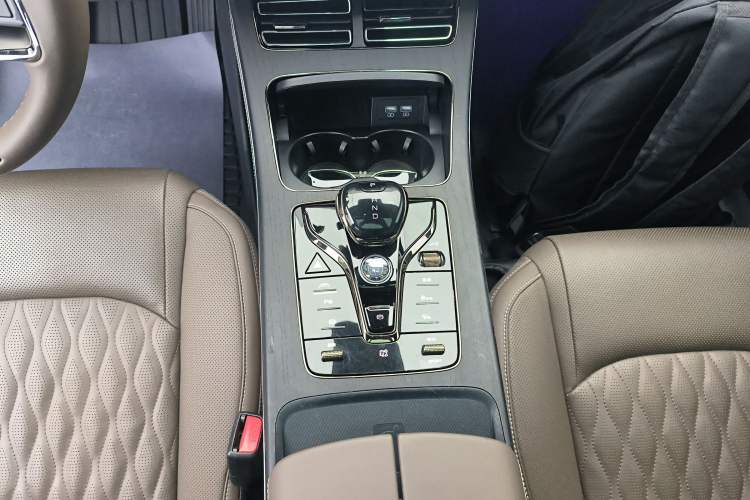 Used BYD Han 2020 EV Four-Wheel Drive High-Performance Flagship Model
