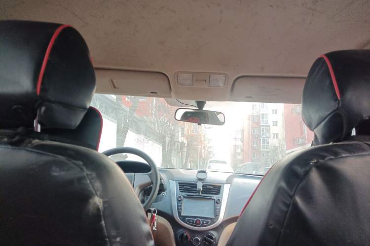 Used Hyundai Verna (older generation) 2016 1.4L Manual Fashion GS
