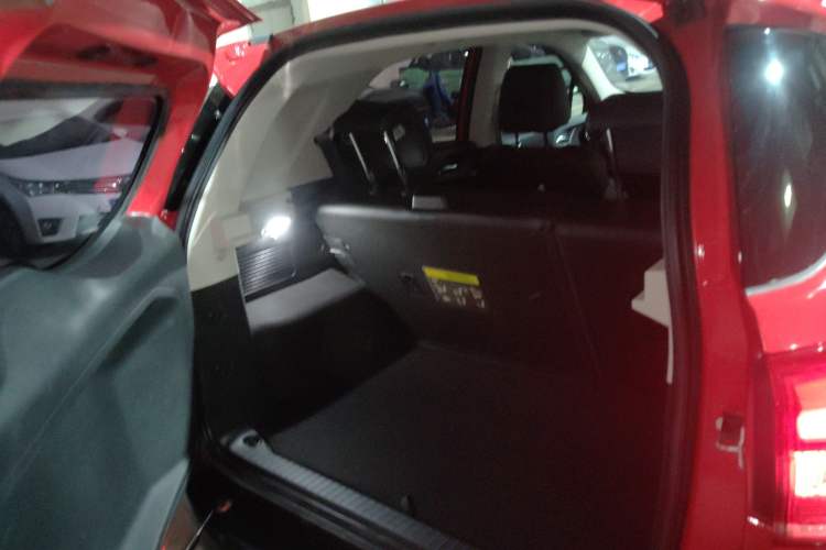 Used BYD Yuan New Energy 2019 EV535 Smart Connect Trendsetting Model
