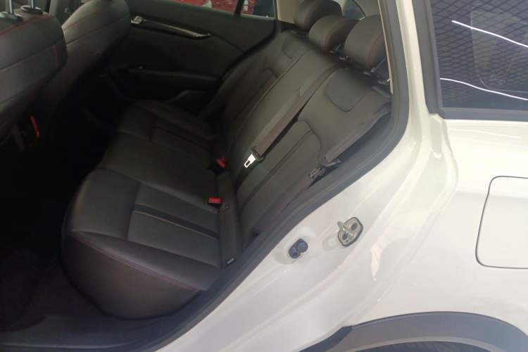 Used Dongfeng Aeolus Yixuan GS 2021 230T Automatic Star-Chasing Edition Interior 4