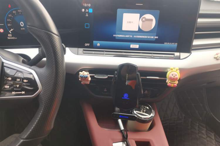 Used Volkswagen Lamando 2022 Lavida L 280TSI DSG Cool & Spicy Edition Audio And AC Panel