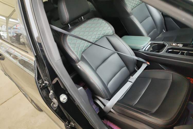 Used Geely Auto Haoyue L 2023 2.0T DCT Luxury Version