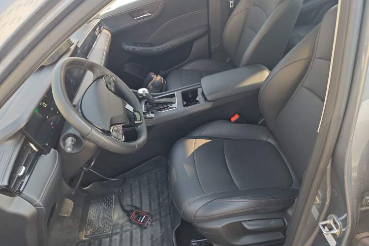 Used Roewe i5 2023 1.5L CVT Luxury Edition
