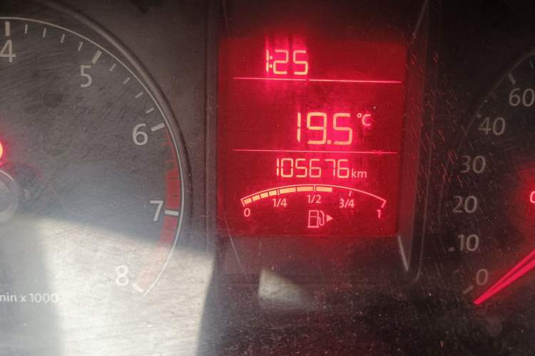 Used Volkswagen Jetta 2013 1.6L Manual Fashion Edition