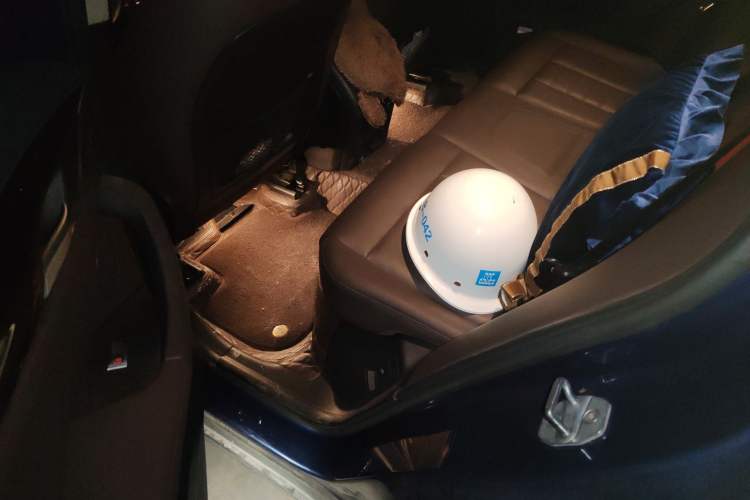 Used BMW X3 2018 xDrive25i Luxury Package China VI Emission Standard Left Rear Seat