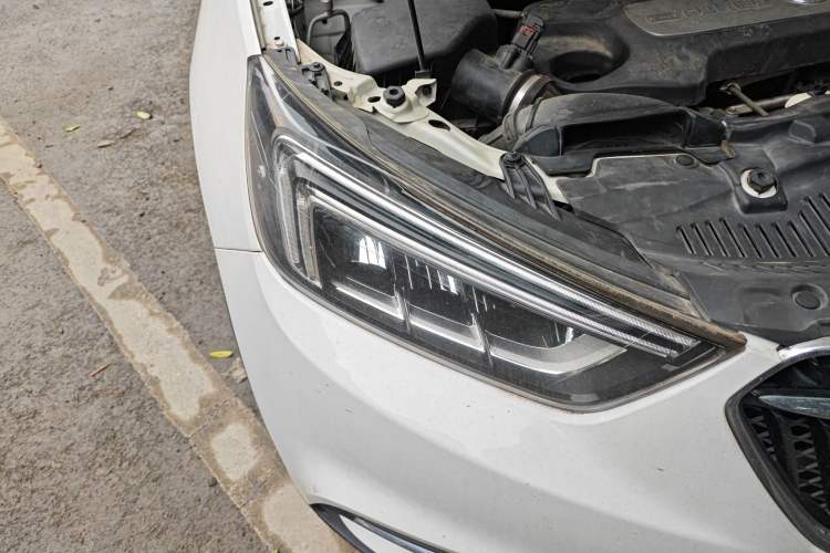 Used Buick Encore 2017 18T Automatic Two-Wheel Drive Urban Elite Model