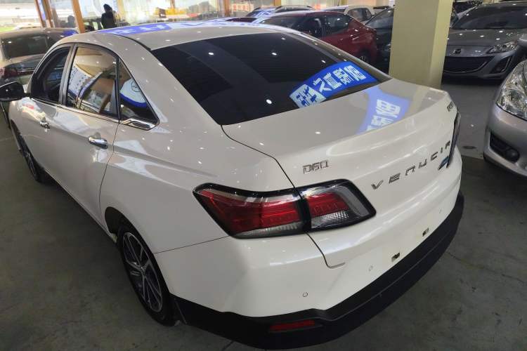 Used Venucia D60 2019 100 000 Honor 1.6L XL CVT Chenku Edition China VI Standard