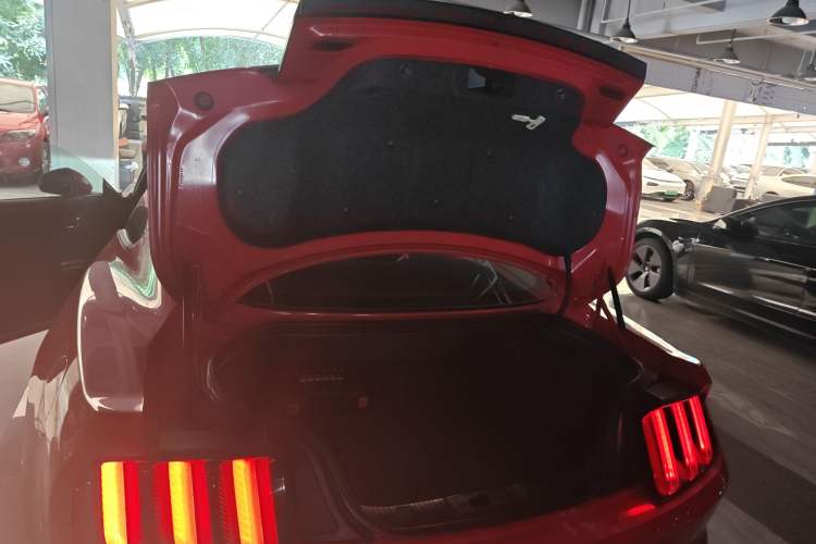 Used Ford Mustang 2015 2.3T Performance Edition
