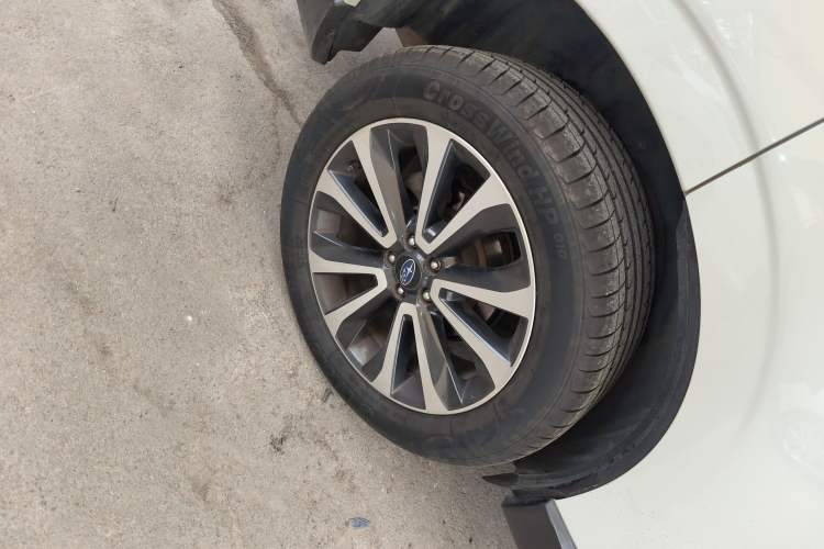 Used Subaru Forester 2016 2.0XT Prestige Navigation Edition Right Rear Wheel Hub