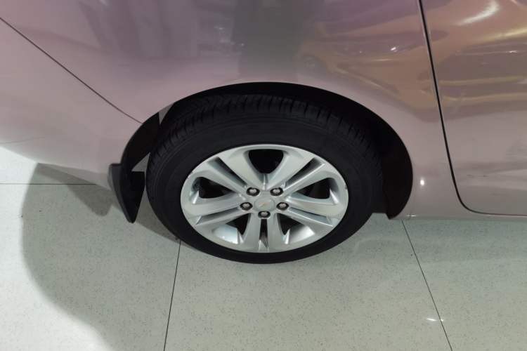 Used Chevrolet Cruze 2015 1.5L Automatic Luxury Edition
