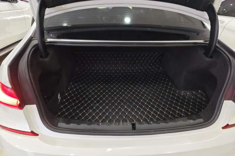 Used BMW 3 Series 2021 325Li M Sport Package
