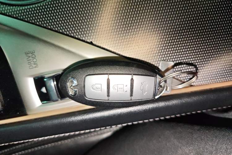 Used Infiniti Q50L 2016 2.0T Elite Sport Edition