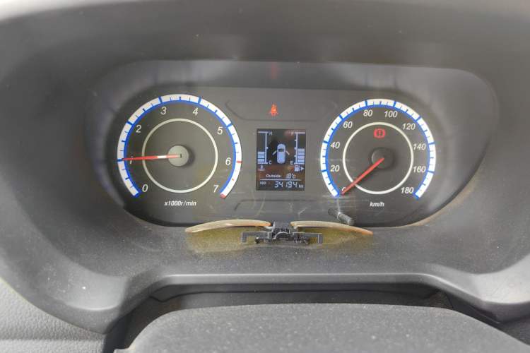 Used CHANGAN KAICHENG Ounuo S 2019 1.5L Ouno S Economy 5-Seat JL473QG Instrument Cluster
