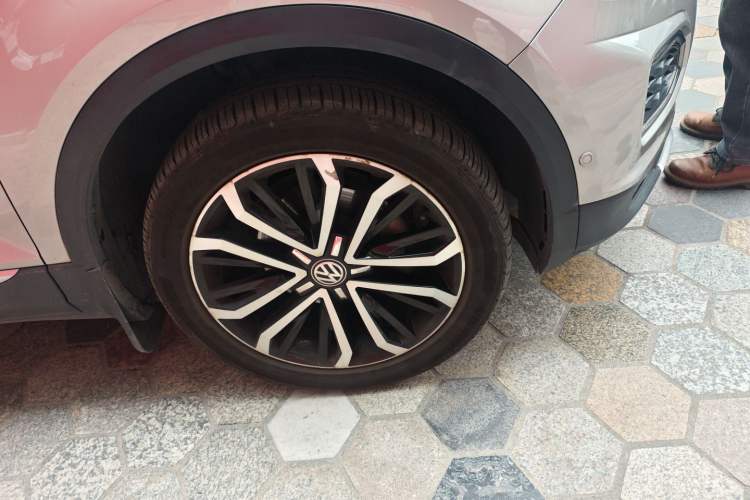 Used Volkswagen T-ROC 2020 280TSI DSG Two-Wheel Drive Comfort Version
