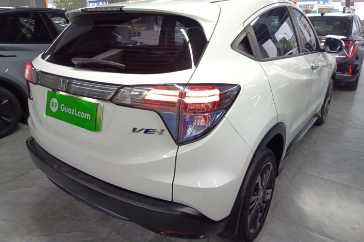 Used Everus VE-1 2021 Travel Edition Rear Right 45 Deg