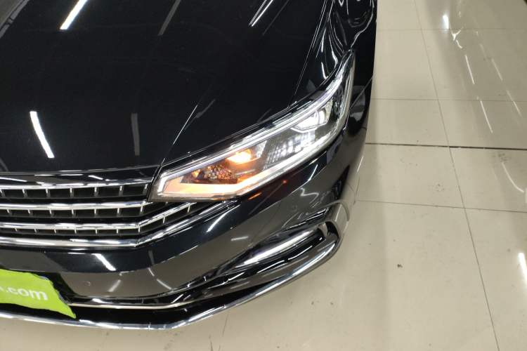 Used Volkswagen Magotan 2023 2 Million Units Commemorative Edition 330TSI DSG Luxury Version
