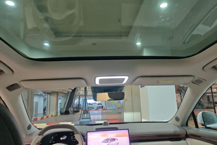 Used Zeekr 7X 2025 100kWh Long-Range All-Wheel Drive Intelligent Driving Version