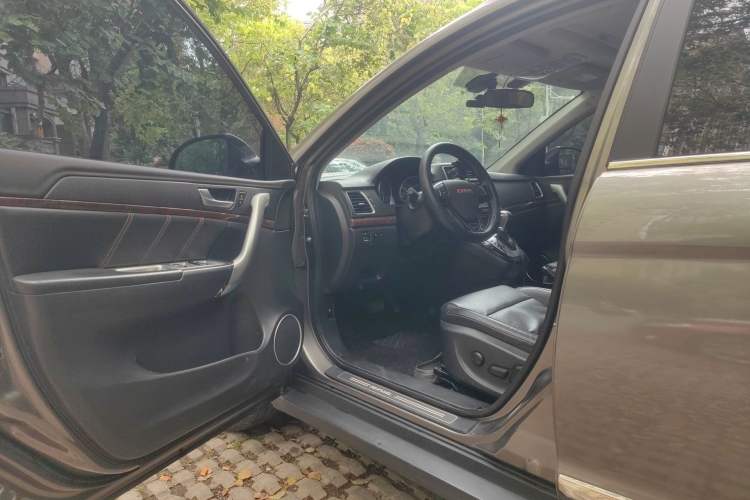 Used Haval H6 2014 Sport Edition 2.4L Automatic Elite Model