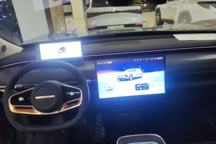 Used EXEED Star Era ET 2024 All-Electric 760 Max Center Console