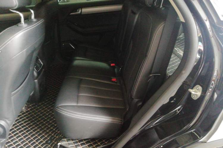 Used BYD Tang 2018 2.0T Automatic SmartConnect Luxury Edition 5 Seats China V Standard
