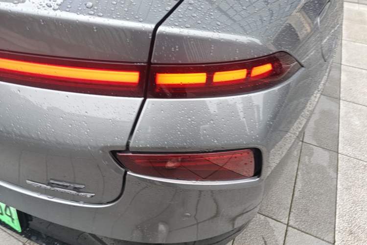 Used XPeng P7 2021 562E Pengyi Performance Edition
