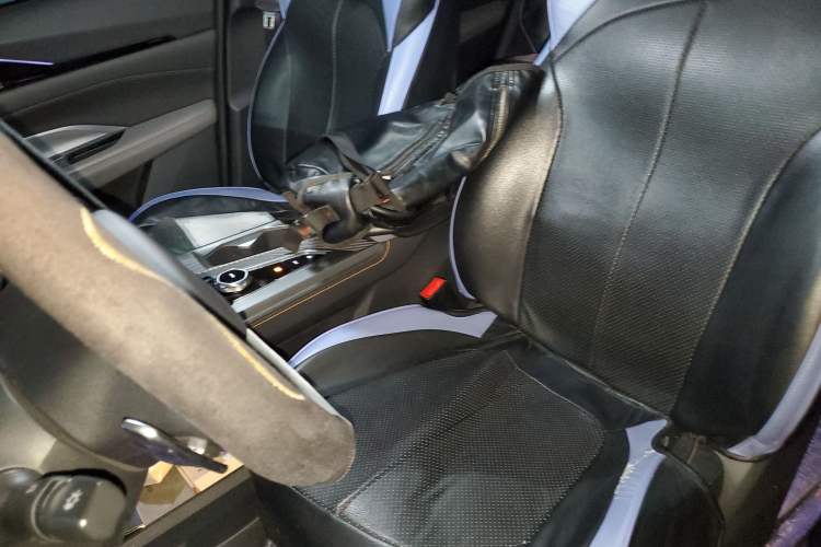 Used Oshan Z6 2022 Blue Whale 1.5T DCT Smart Edition Urban Version
