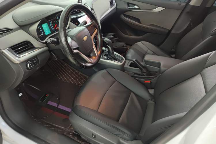 Used Chevrolet Malibu 2016 1.6T Automatic Comfort Edition Left Front Seat