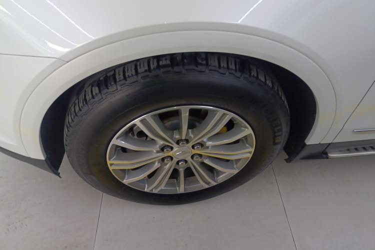 Used Cadillac XT5 2018 25T Luxury Model