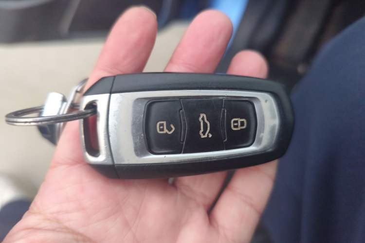 Used Geely Auto Emgrand 2017 Sedan Million Edition 1.5L Manual - Upward Version