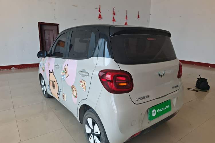 Used Wuling Hongguang MINIEV 2025 Four-Door Version Premium Edition Exterior 2