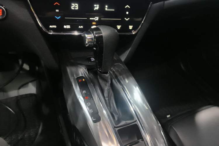 Used Honda XR-V 2021 220TURBO CVT Comfort Version Gear Lever