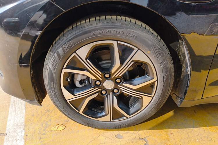 Used Hongqi E-QM5 2023 Revised Version Basic Travel Edition
