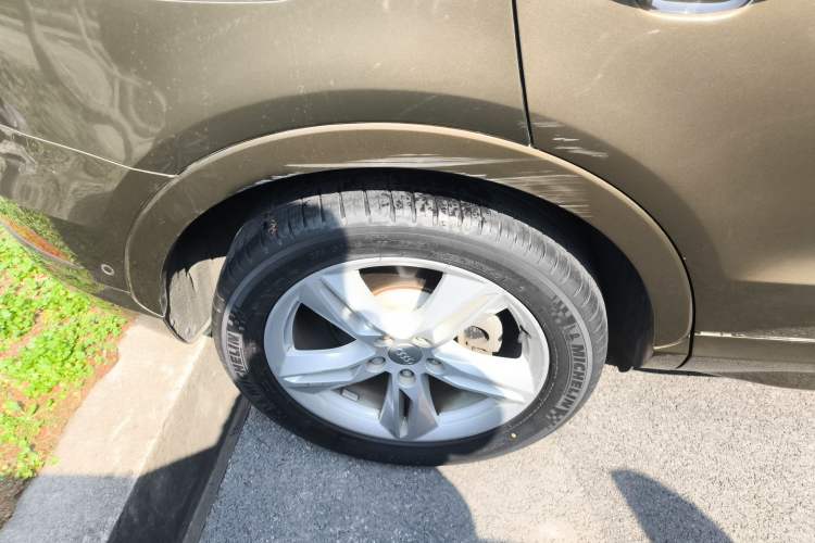 Used Audi Q3 2016 35 TFSI quattro all-wheel-drive style model