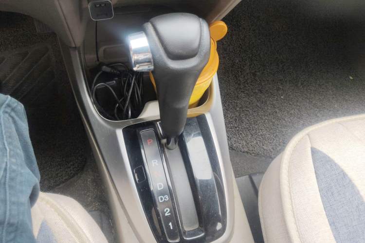 Used Honda City Classic 2008 1.5L Automatic Elite Edition Gear Lever