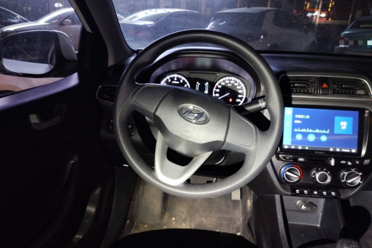 Used Hyundai Verna (older generation) 2017 1.4L Manual Refreshed Version China V Standard
