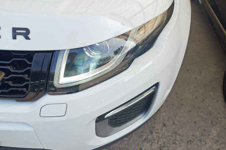 Used Land Rover Range Evoque 2017 2.0T British-Style Prestige Edition