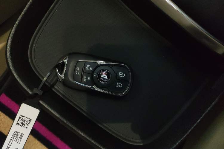 Used Buick GL8 2023 ES Lu Zun Luxury Model
