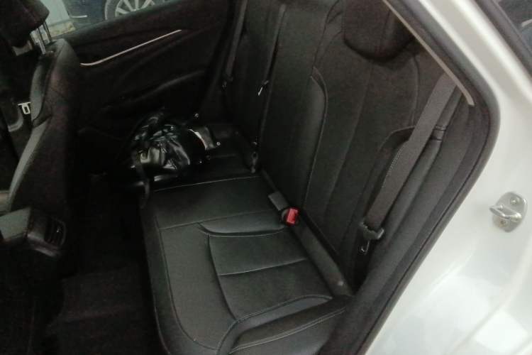 Used Buick GT 2018 18T Automatic Elite Model Left Rear Seat