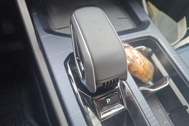 Used Livan 9 2023 470 km Founder Edition
