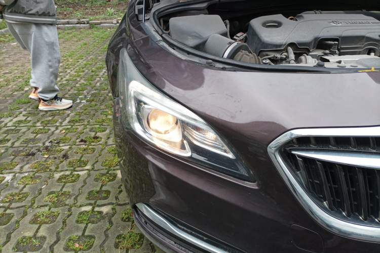 Used Buick LaCrosse 2016 Revised 20T Leading Edition Right Front Headlight