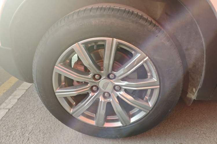 Used Cadillac XT4 2018 28T Two-Wheel Drive Leading Version